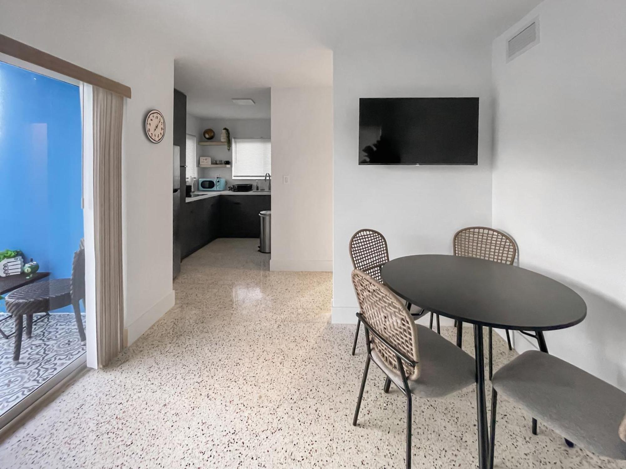 Appartement Newly Remodeled Full